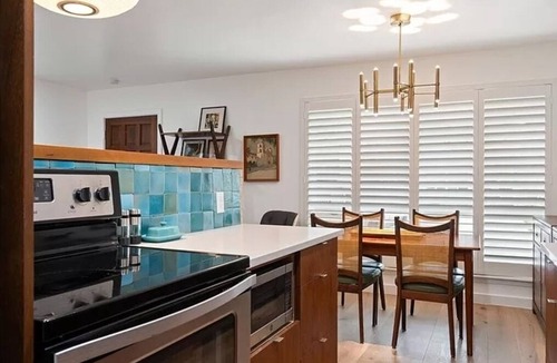 Travis Heights Condo | Austin Modern on Lady Bird Lake, kayak or paddleboard, Fast Google Fiber