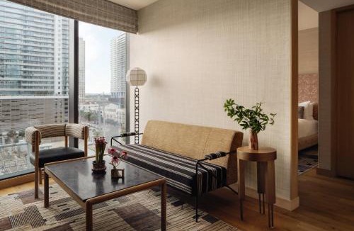Seaholm District Hotel | Austin Proper Hotel, a Member of Design Hotels