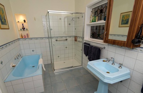 Heidelberg Bed & Breakfast | Austin Rise Bed and Breakfast