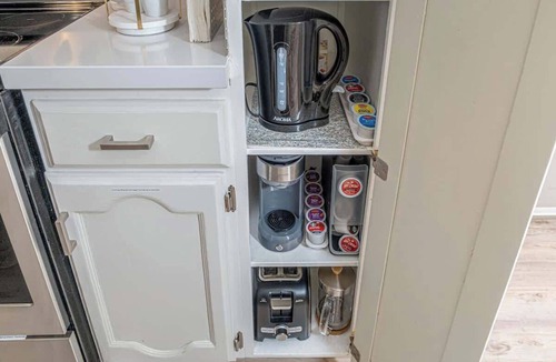 Hancock Condo | Austin's lil Posh Pad
