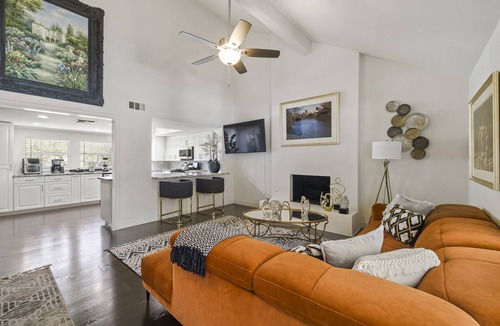 Beacon Ridge House | Austin Southern Retreat , the place for bachelor parties and bachelorettes