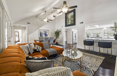 Beacon Ridge House | Austin Southern Retreat , the place for bachelor parties and bachelorettes