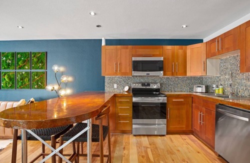 West End Condo | Austin Vibes - A Hip Downtown Condo