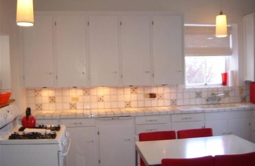 Marfa House | Austinite Marfa: Beautiful Minimalist Adobe, Walk to Downtown