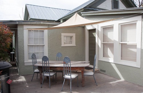 Marfa House | Austinite Marfa: Beautiful Minimalist Adobe, Walk to Downtown