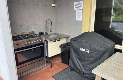 Dennington House | Austral Place 88 via Merri River