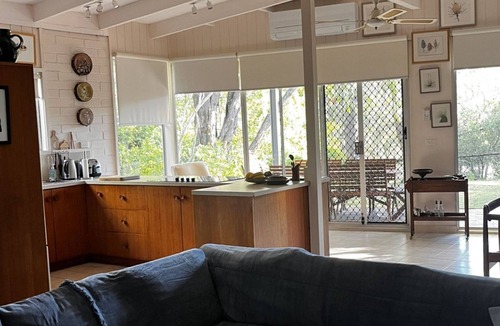 Broulee House | Australian Beach and Sea Haven