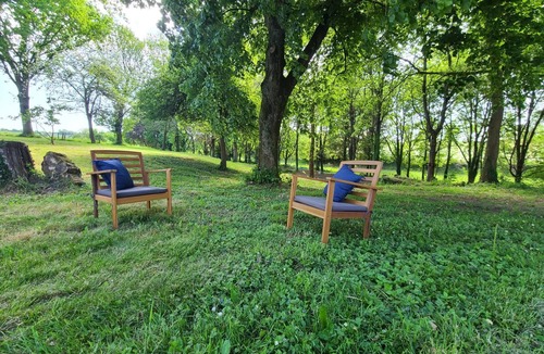 Saint-Laurent-de-Terregatte Cottage | Authentic 3-Bedroom House with Garden near Mont-Saint-Michel