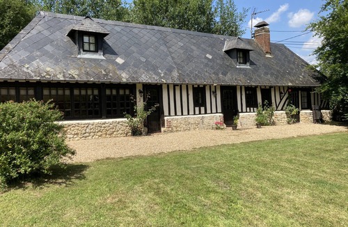 Englesqueville-en-Auge House | AUTHENTIC LONGERE NORMANDE