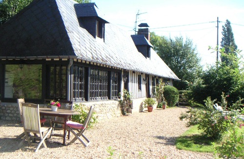 Englesqueville-en-Auge House | AUTHENTIC LONGERE NORMANDE