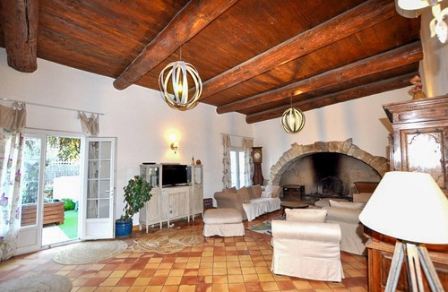 Saint-Andre-de-Roquelongue House | Authentique maison piscine