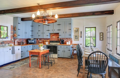 Stratford House | Authentic 1912 Adirondack Lake Camp w/Fire Pit