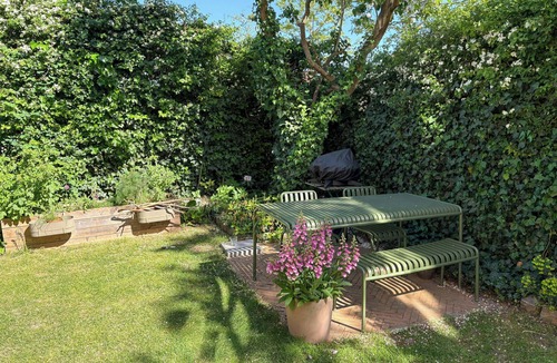 Vanlose Apartment | Authentic 1930s house with garden