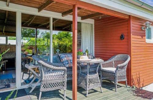 Grena Strand House | Authentic And Charming Seaside Cottage Within Walking Distance To Grenaa Beach