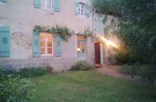 La Rochelle House | authentic and peaceful
