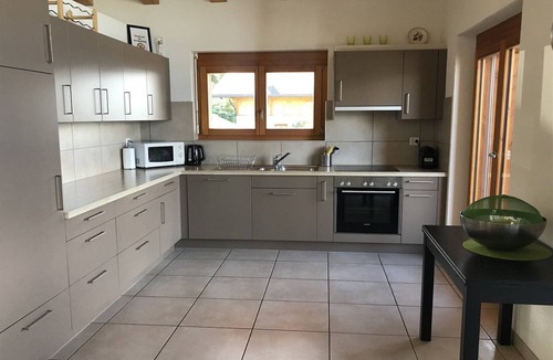 Veysonnaz Apartment | Authentic Apartment With Mountain View