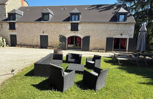 Pinsac House | Authentic barn in Quercy