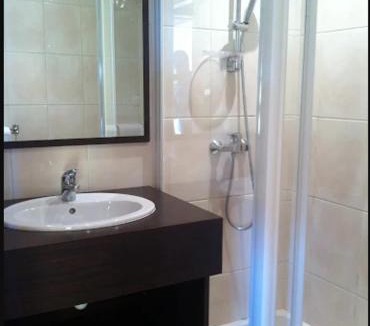 Baraqueville Hotel | authentic by balladins – Rodez/Le Ségala