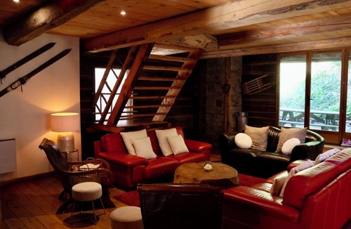Saint-Jean-d'Arves Ski Chalet | Authentic chalet