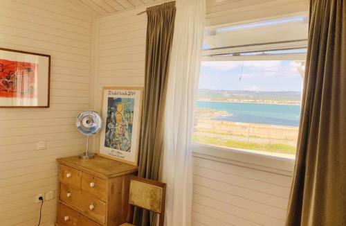 Ilot 11 Ski Chalet | Authentic chalet on stilts facing the sea (15 m) - 4-star services