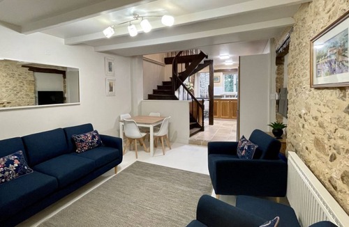 Gaugeac House | Authentic & Charming Village House Ideal Location