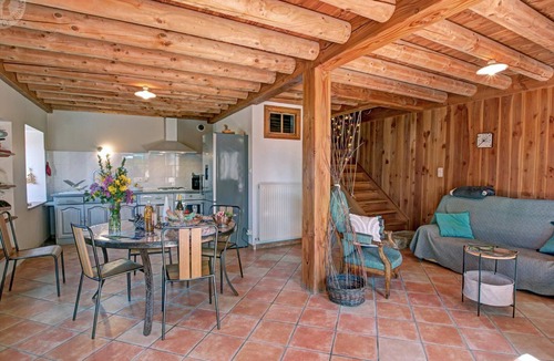 Saint-Julien-la-Vetre Cottage | Authentic cottage, pets welcome - 8 guests