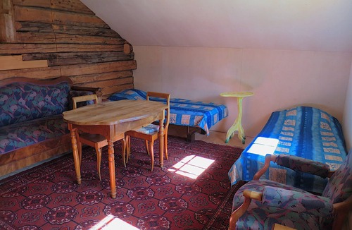 Salvan Ski Chalet | Authentic cottage in the countryside with contemporary comfort