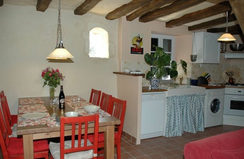 Brizay Cottage | Authentic cottage in Brizay with private garden and pool