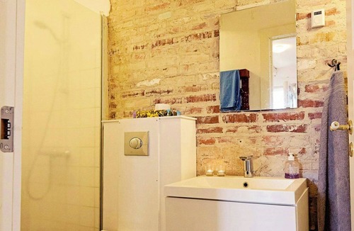 Harlev House | Authentic country stay at a farm guesthouse