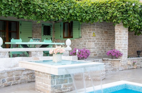 Stankovici House | Authentic Dalmatian Treasure Homes - House Wood
