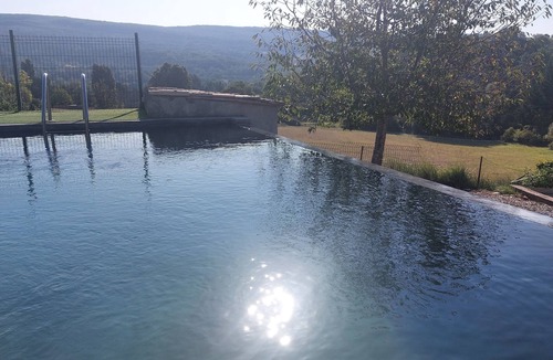 Revest-des-Brousses House | Authentic family home in Provence with pool and view