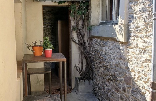 Conques-sur-Orbiel Bed & Breakfast | Authentic, family-run B&B 10 minutes from Carcassonne.