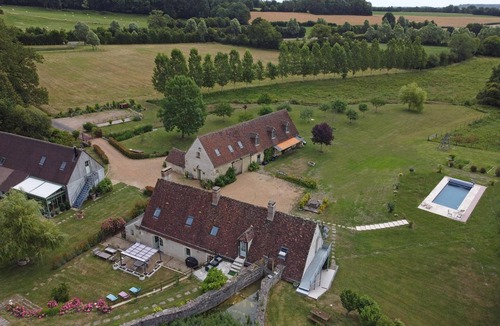 La Chapelle-Souef Cottage | Authentic house with pool, fireplace, and golf in the Perche