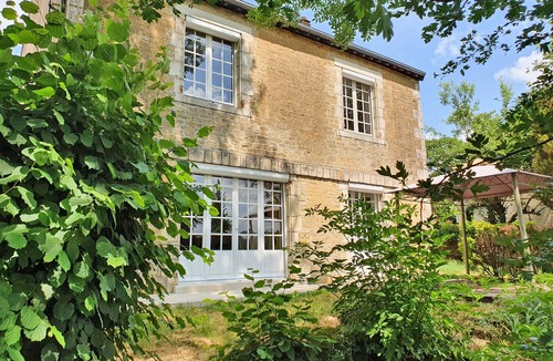 Guignicourt-sur-Vence House | Authentic house with view in French Ardennes