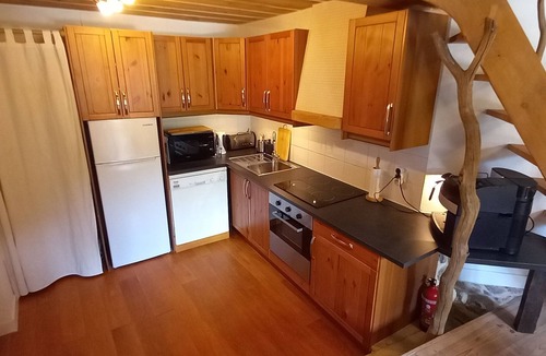 Juvinas Apartment | Authentic gîte - Le Mas L'Essenchaou 16th century