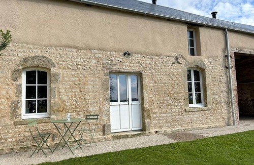 Les Moitiers-en-Bauptois Cottage | Authentic house in Cotentin with enclosed garden