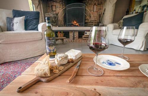 Yebleron House | Authentic House With Pond Near Étretat