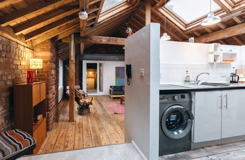 RopeWalks Apartment | Authentic Loft Apartment/Penthouse