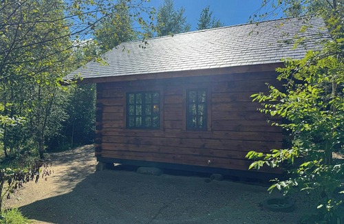 Ejstrupholm House | Authentic log cabin in forest near Ejstrupholm