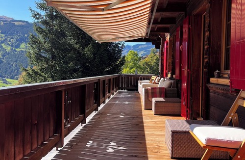 Grindelwald Ski Chalet | Authentic, luxuriously renovated Chalet rented as a whole (air-conditioning)