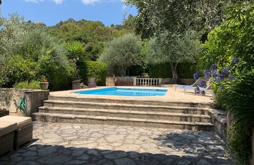 Cabris House | Authentic Mas in the middle of a magnificent property. Impressive view.