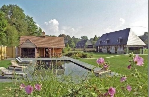 Vauville House | Authentic Normandy wine press with swimming pool