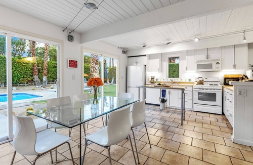 Racquet Club Estates House | Authentic Palm Springs/Secluded Pool & Spa