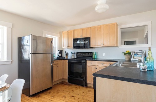 Western Shore House | Authentic South Shore Farm House