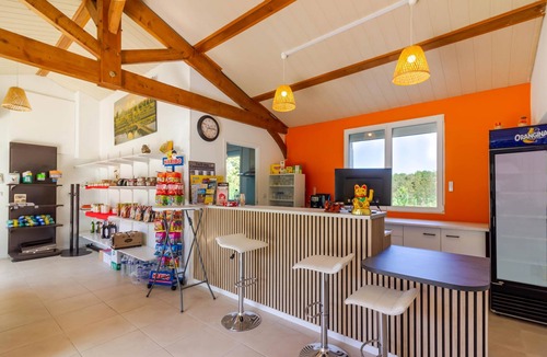 Thenon House | Authentic Stay in Dordogne – Comfortable Gîte with Heated Pool