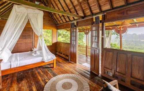 Wisma Kerta House | Authentic Sunrise View