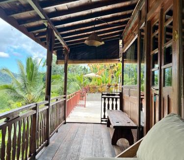 Wisma Kerta House | Authentic Sunrise View