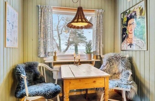 Asnaes House | Authentic Swedish summer house at Asnæs plantation