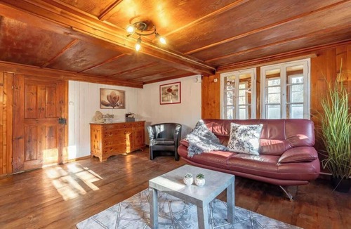 Kandergrund Cabin | Authentic Swiss Farm Stay in the Alps | Fireplace