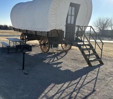 South Oklahoma City House | Authentic Wagon Rentals for a Family Getaway near Norman, Oklahoma